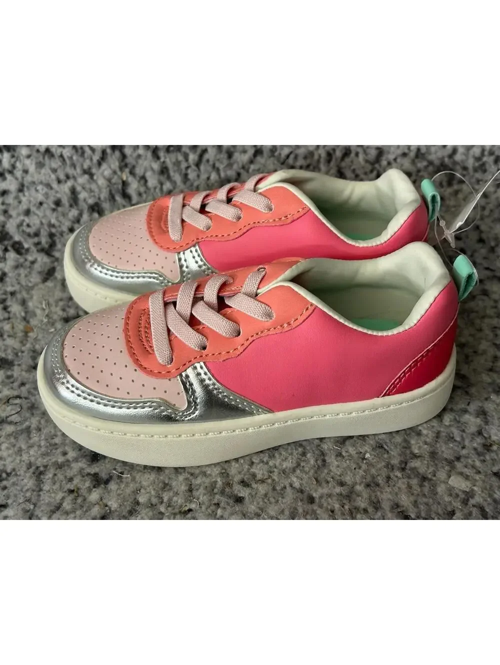 Carter's Toddlers Girl's Beckie Slip-In Sneakers Pink Multi New with Tags Size 8